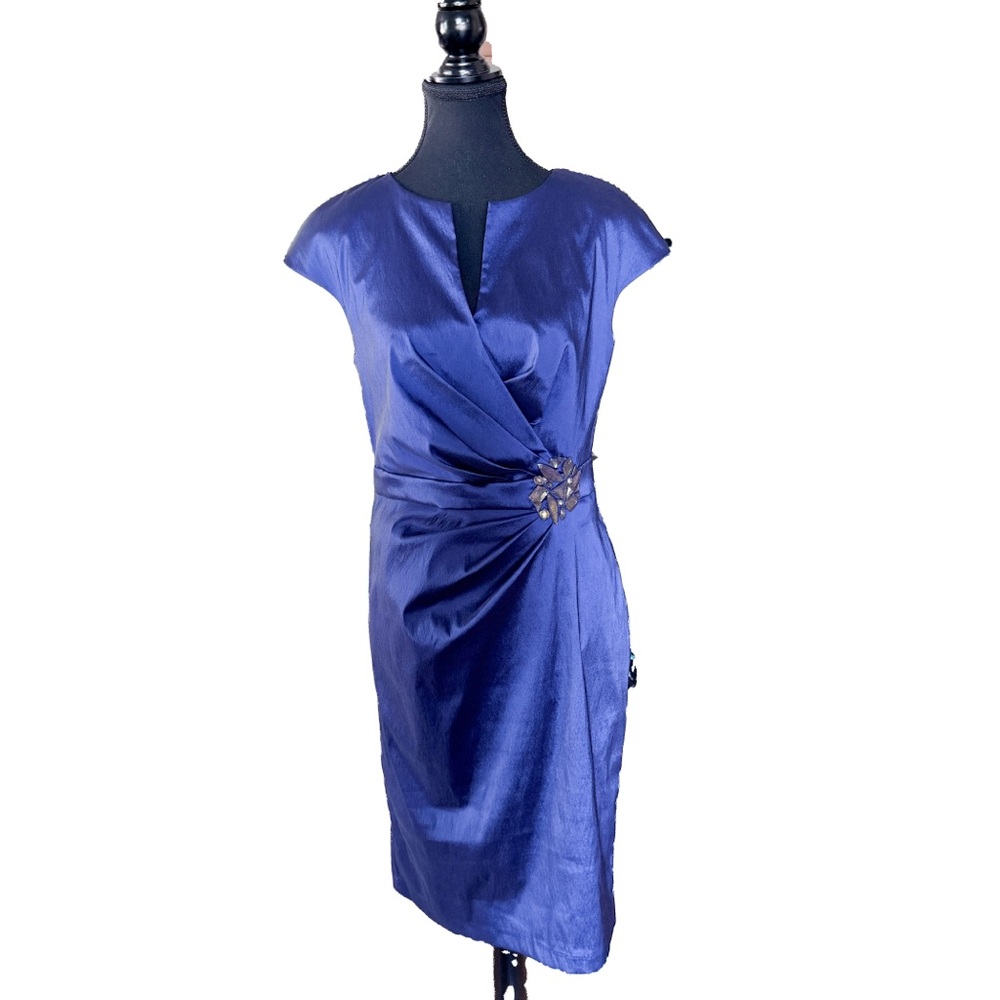 Eliza J Blue Satin Sheath Dress Size 8 Gathered Waist Brooch Knee-Length